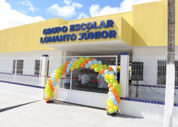 Prefeitura de Jaguaquara inaugura duas escolas no Entroncamento com investimento superior a R$ 3 milhões