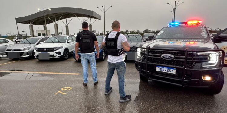 Polícia Civil recupera mais de 60 veículos desviados em esquema criminoso em Vitória da Conquista