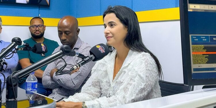 Justiça Eleitoral cassa mandatos da prefeita e do vice de Ipiaú por abuso de poder e uso indevido de rádio
