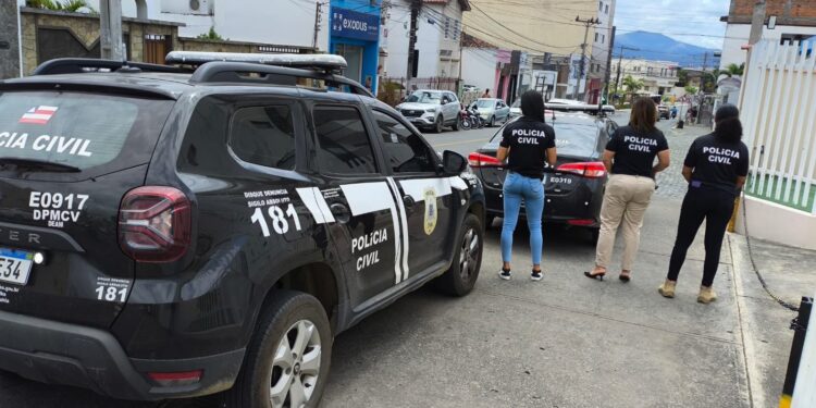 Homem é preso em flagrante por descumprimento de medida protetiva e agressão em Jequié