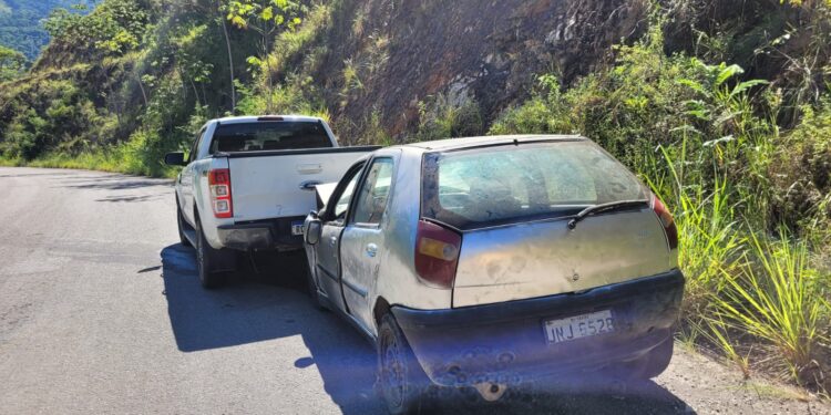 Colisão traseira deixa dois feridos na BA-547 entre Jequié e Apuarema
