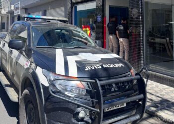 Enfermeiro é preso em flagrante durante operação contra venda ilegal de medicamento para emagrecimento em Jequié