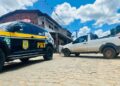 PRF recupera veículo roubado durante fiscalização na BR-420 em Ubaíra