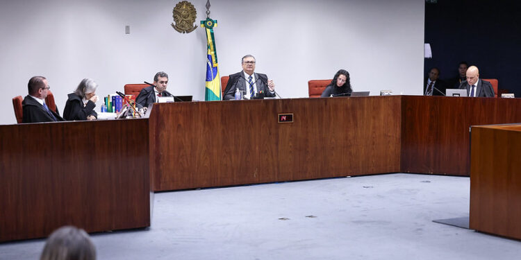STF mantém proibição de aposentadoria compulsória como pena máxima para juízes