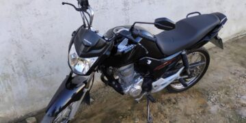 Motocicleta com sinais de adulteração usada em manobras do “grau” é apreendida pela Polícia Civil em Jaguaquara