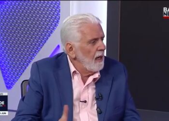 Jaques Wagner diz que dólares e euros apreendidos pela PF são provenientes de diárias e viagens internacionais