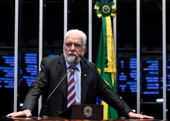 Jaques Wagner é alvo de nova fase de Operação que apura esquema de corrupção ligado ao Master