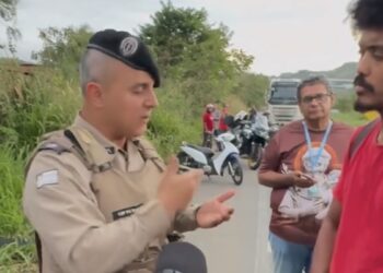 Atuação de Capitão da PM em negociação com manifestantes em Itabuna repercute nas redes sociais