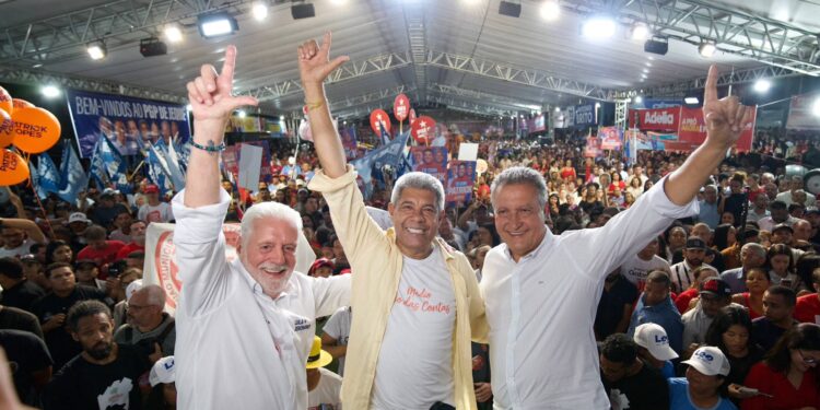 PGP do Médio Rio de Contas é realizado em Jequié; organização estima mais de 10 mil pessoas em evento com Jerônimo, Rui e Wagner