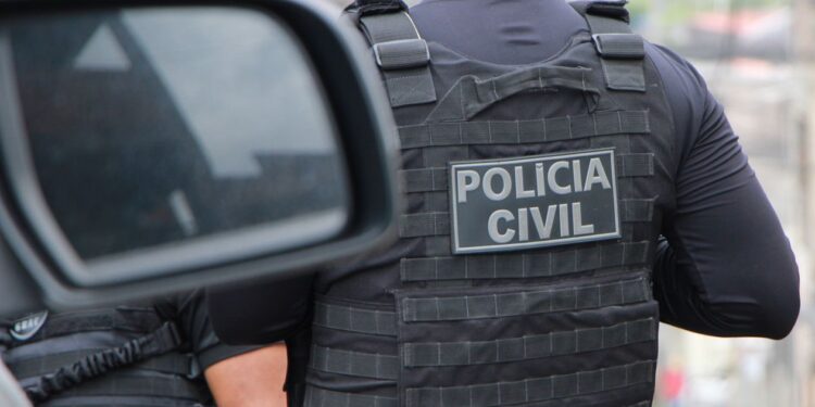 Mulher é presa em Jequié suspeita de matar comerciante queimado vivo e tentar assassinar companheiro