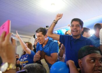 Em Jaguaquara, ACM Neto fala sobre saúde e agro e intensifica críticas ao governo Jerônimo