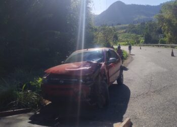 Motociclista fica gravemente ferido após colisão frontal na BA-547, entre Apuarema e Jequié