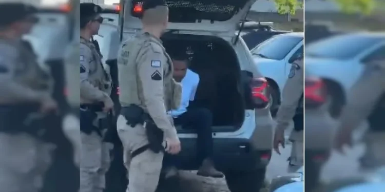 Ex-prefeito de Castro Alves e candidato a deputado é preso em Alagoinhas durante ato de campanha