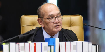 Gilmar Mendes reconhece reajuste do Bolsa Família e diz que medida cumpre decisão do STF