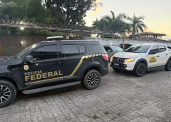 Operação da PF investiga fraudes em licitações de Santa Cruz Cabrália e cumpre 5 mandados em Jaguaquara