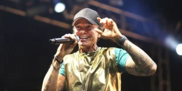 Cantor baiano Netinho morre aos 60 anos após batalha contra o câncer