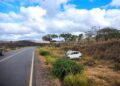 Carro capota na BA-250, em Itaquara, e deixa quatro pessoas feridas