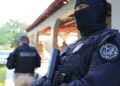 Tenente-coronel da PM é preso por ligação com milícia armada no oeste do estado