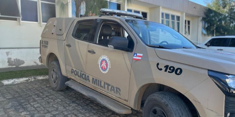 PM conduz dois suspeitos por receptação e fraude em Jaguaquara