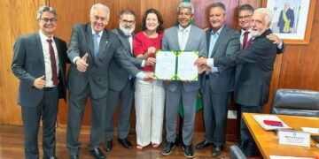 Jerônimo anuncia R$ 3 bilhões do governo federal para a Ponte Salvador–Itaparica