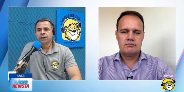 Júlio Pinheiro reforça cobrança para que Flávio Bolsonaro abra sigilos bancário e telefônico